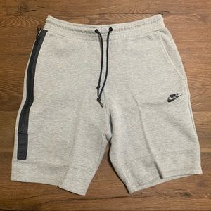 Nike Tech Fleece Shorts